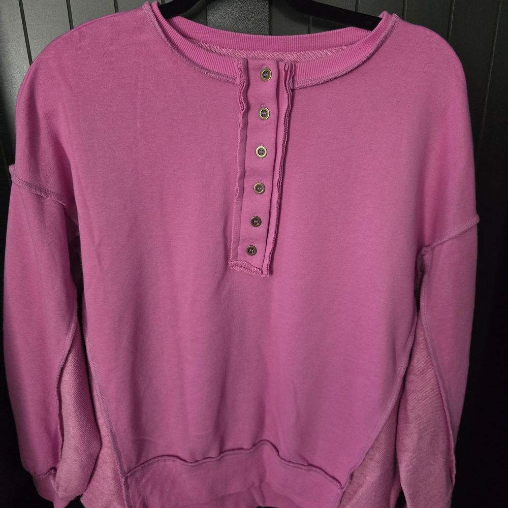 Casual Pink Button-Up Sweatshirt